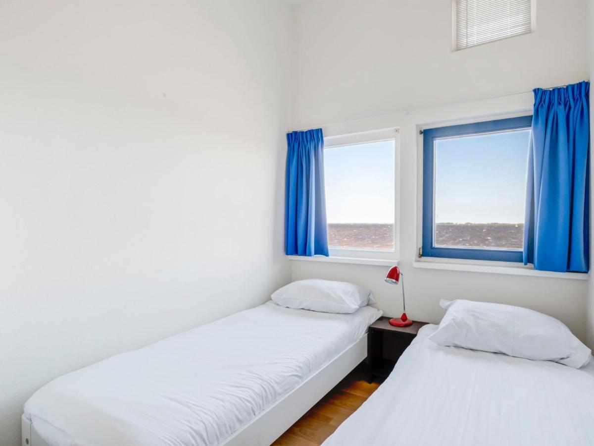 Holiday Home Jachthaven Oostmahorn By Interhome Anjum Extérieur photo